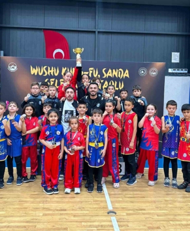 minikler-3-yil-ust-uste-istanbul-sampiyonu-oldu-Od84nQlD.jpg