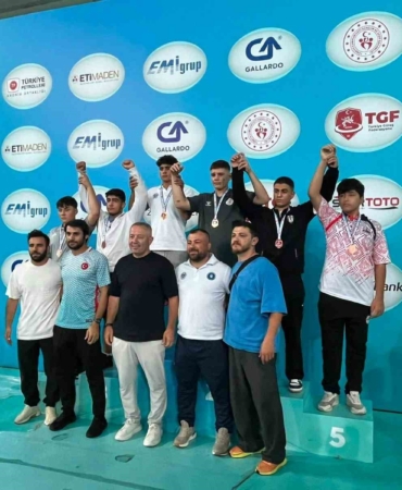 minikler-gures-turkiye-sampiyonasina-buyuksehir-damgasi-RkypsOzQ.jpg