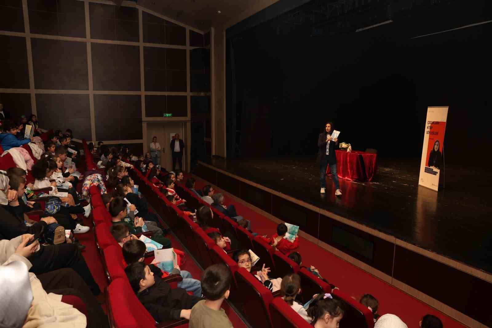 minikler kizil kaptan ile hayal yolculuguna cikti 2 LsiIrP7C