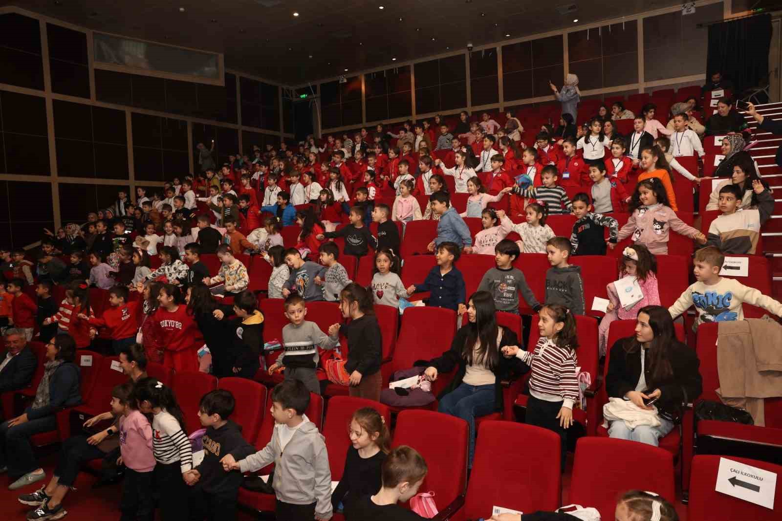 minikler kizil kaptan ile hayal yolculuguna cikti 3 uRVGPMzG