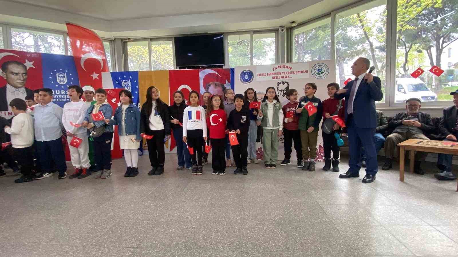 miniklerden yurek isitan 23 nisan kutlamasi 4 7eZUGbMr