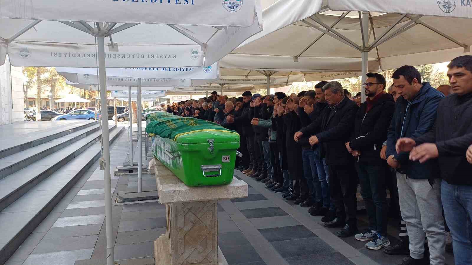 miras meselesi yuzunden oldurulen kaynana topraga verildi 0 ZFXJW485