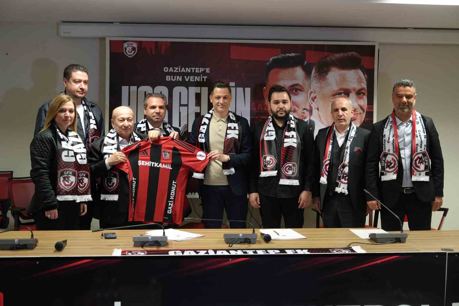 Mirel Radoi, Gaziantep FK’daki görevine iddialı başladı: "Türkiye’ye meydan okumaya geldim" 10 mirel radoi gaziantep fkdaki gorevine iddiali basladi turkiyeye meydan okumaya geldim 6 eA1mcrl1