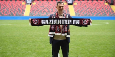 mirel-radoi-gaziantep-fkdaki-gorevine-iddiali-basladi-turkiyeye-meydan-okumaya-geldim-G1HcOxr5.jpg