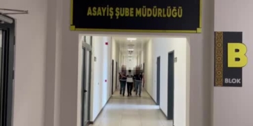 misafirlige-gittigi-evde-basindan-vurulmustu-3-kisi-tutuklandi-JOaTubJO.jpg