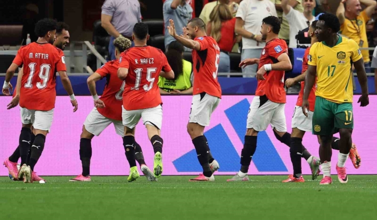 misir-penaltilarla-turladi-gSHZhman.jpg