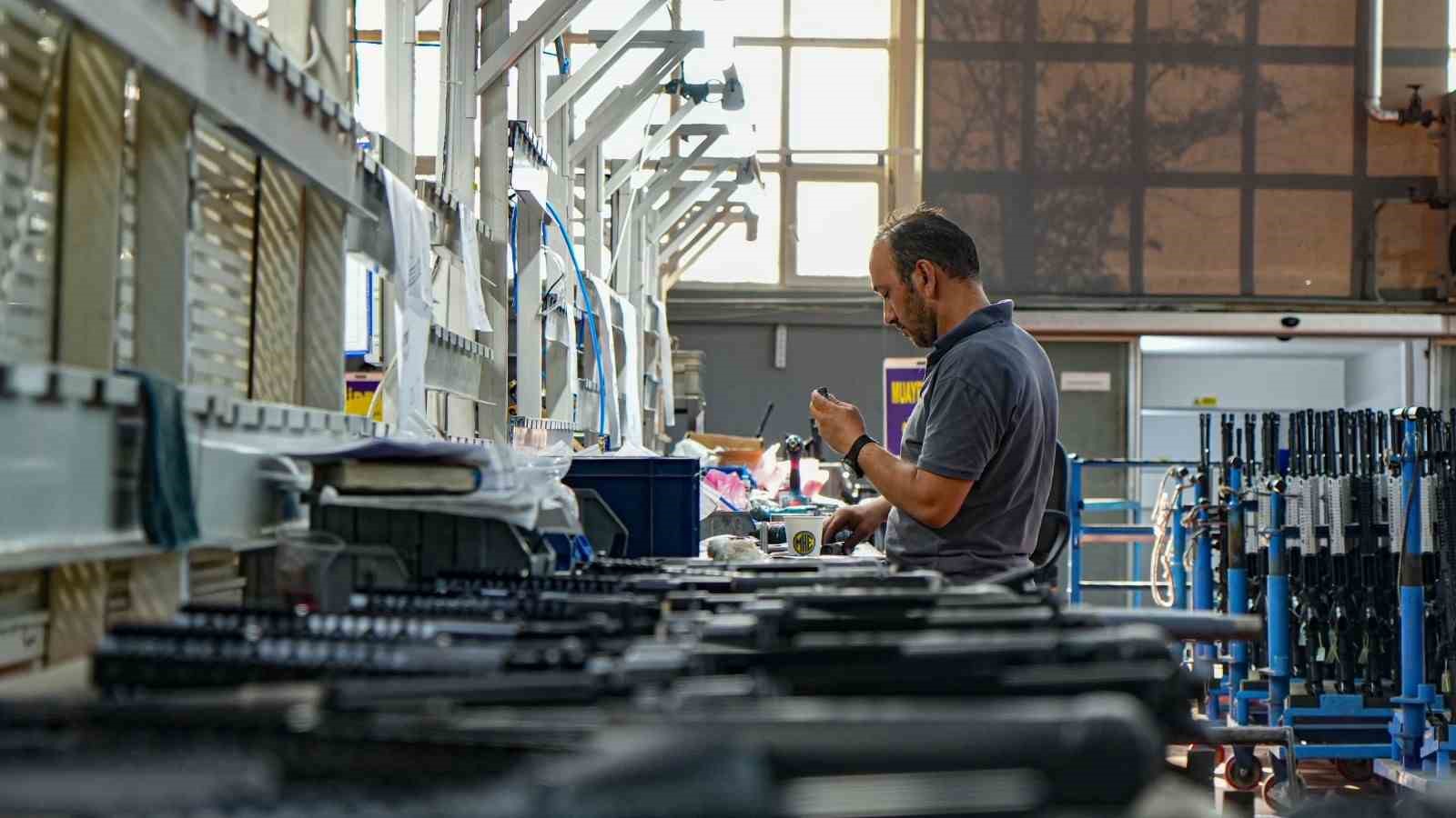 mkeden tsknin keskin gozlerine iki yeni keskin nisanci silahi 12