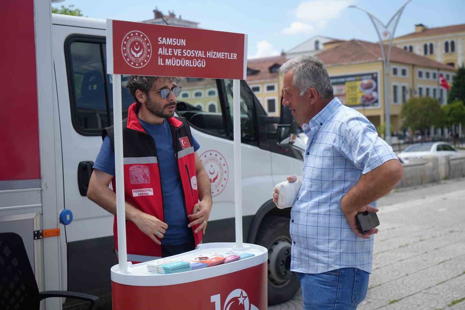 Mobil Sosyal Hizmet Aracı Samsun’da vatandaşlarla buluşuyor 5 mobil sosyal hizmet araci samsunda vatandaslarla bulusuyor 1 RyGtwdvd