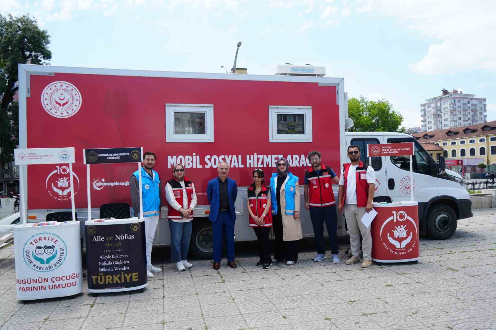 Mobil Sosyal Hizmet Aracı Samsun’da vatandaşlarla buluşuyor 7 mobil sosyal hizmet araci samsunda vatandaslarla bulusuyor 3 MNuGvulw