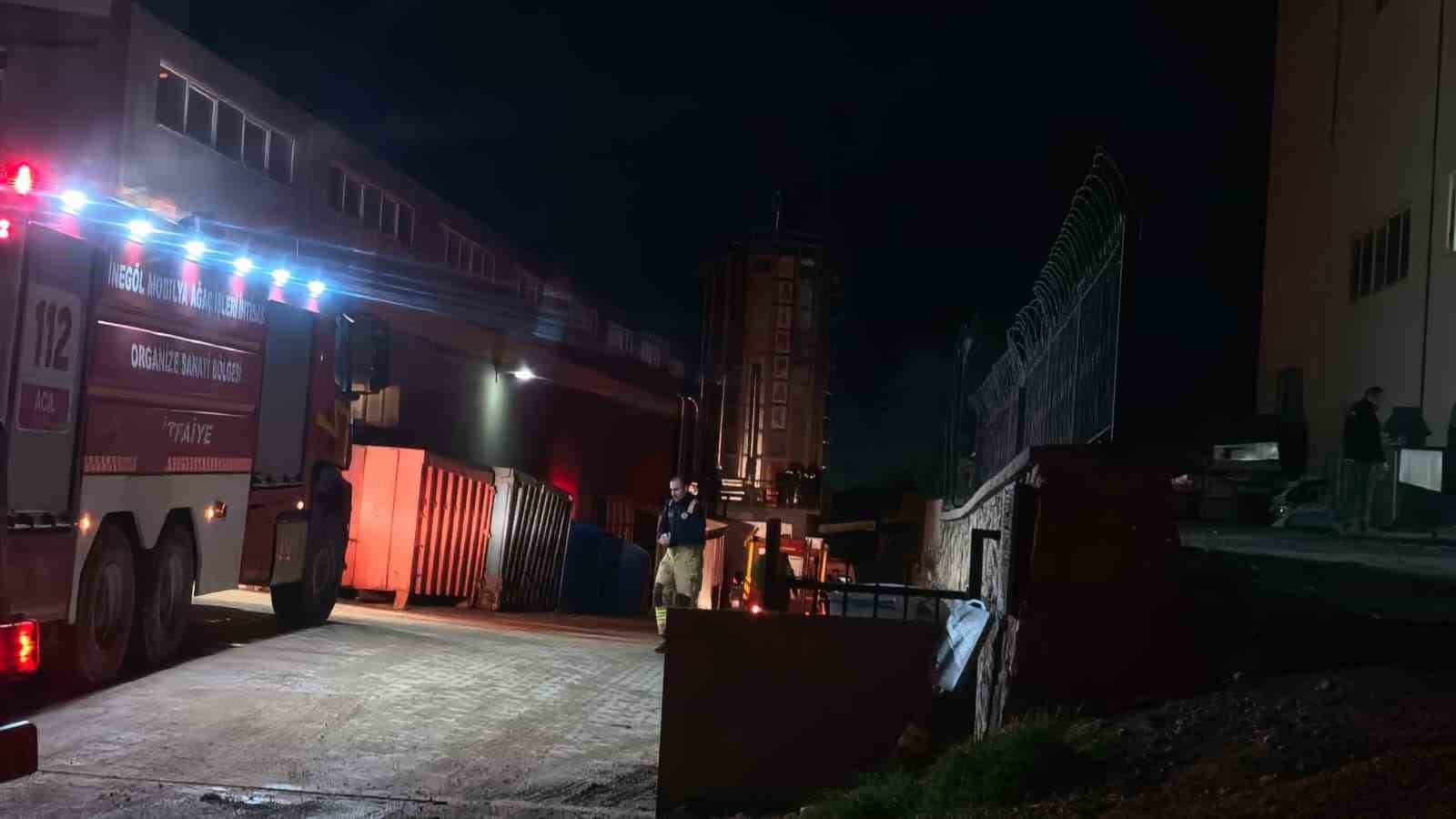 mobilya fabrikasinda feci kaza talas silosuna dusen isci hayatini kaybetti 2 yGirRfjj