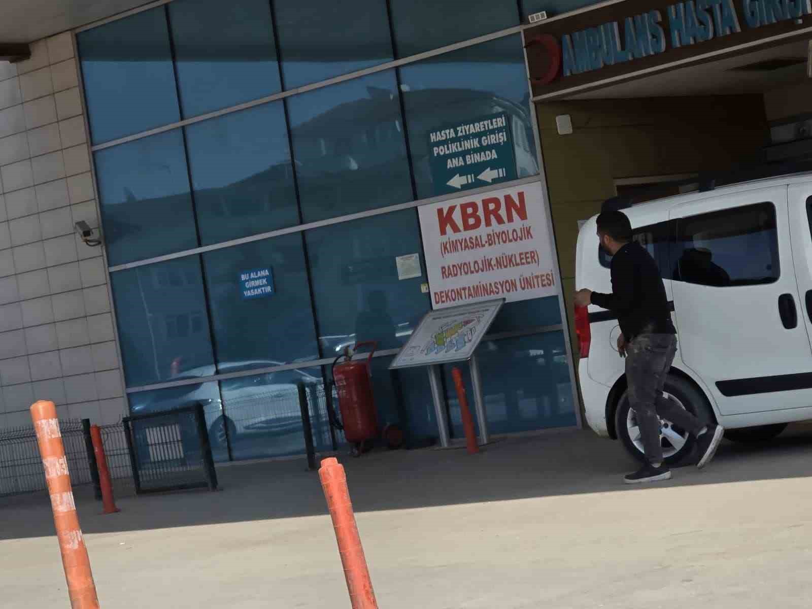 mobilya fabrikasinda yangin 1 isci yaralandi 3 nlda34zM