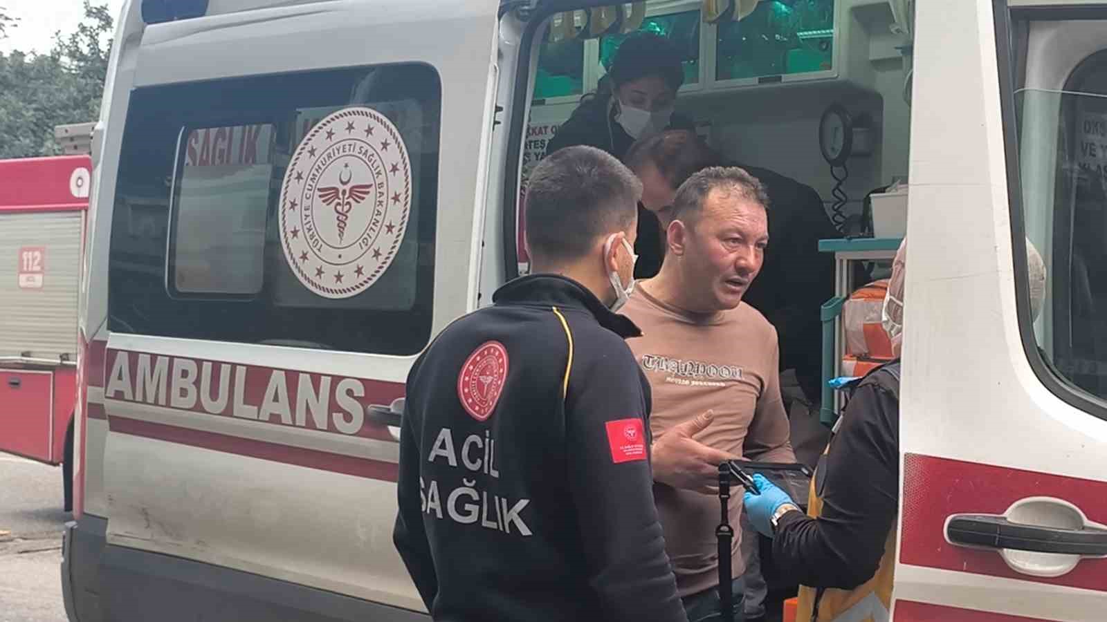 mobilya imalathanesindeki yanginda 3 kisi dumandan etkilendi 4 au7bpJVY