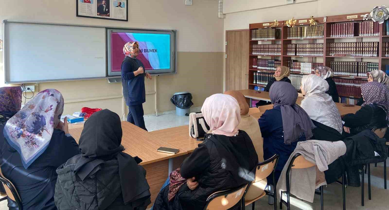 moduler aile egitim programi kapsaminda aile egitimleri yayginlastirilmaya devam ediyor 0 rpSluQCN