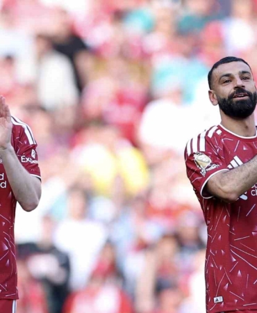 mohamed-salah-ve-robertsondan-liverpoola-duygusal-veda-zMBgxOcI.jpg