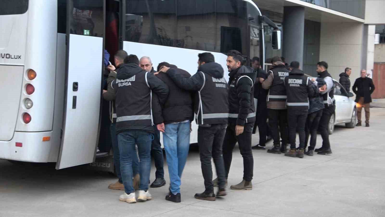 molotoflu saldiri kamerada suc orgutu ozel harek t baskiniyla yakalandilar 6 1g2lpPRt