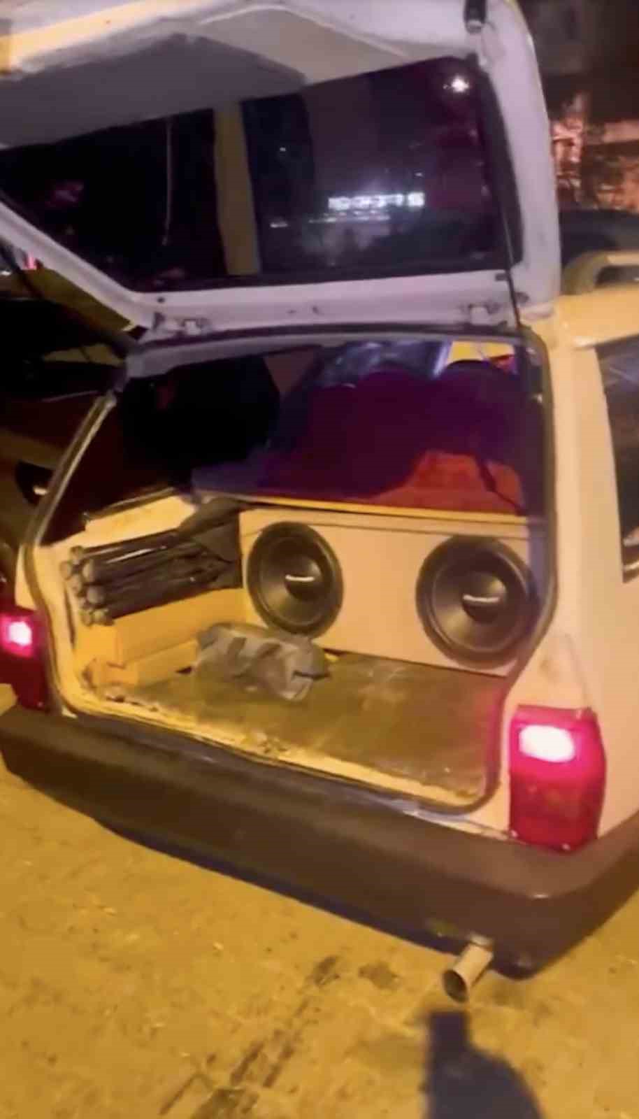 motor ve araclarda yuksek sesli muzik yayini ve abarti egzoz kullananlara ceza 1 2D9zH17k