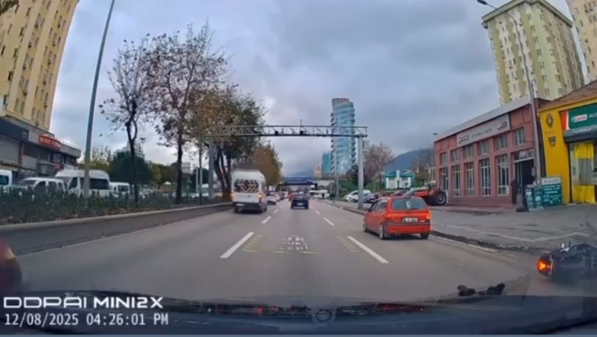motorcunun olumden dondugu anlar kamerada 2 NOTQUEwi