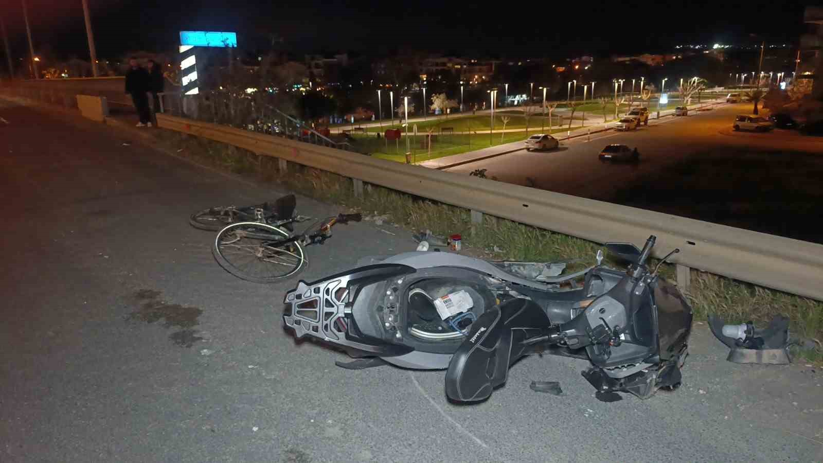 motosiklet ile bisiklet carpisti 2 agir yarali 0 UaZRMMsm