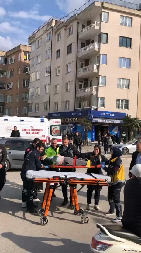 motosiklet ile bisiklet carpisti 3 kisi yaralandi 3 pYUUiDTF