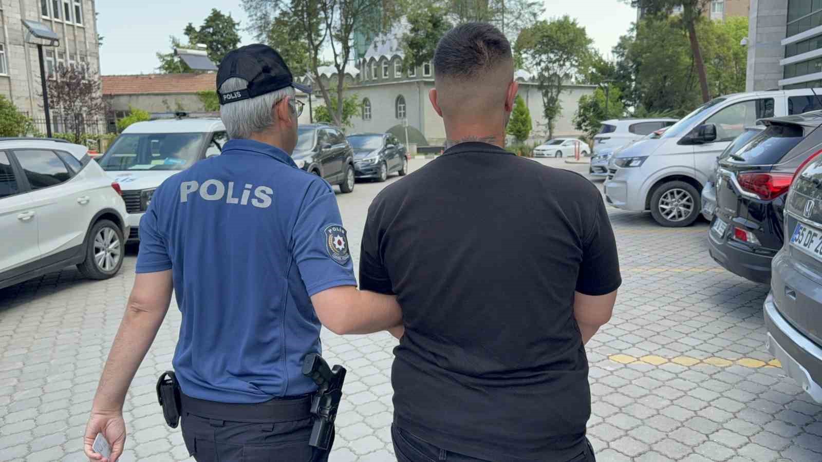 motosiklet ile elektrikli bisiklet carpisti 63 yasindaki kadin hayatini kaybetti 1 PNiw5wjH