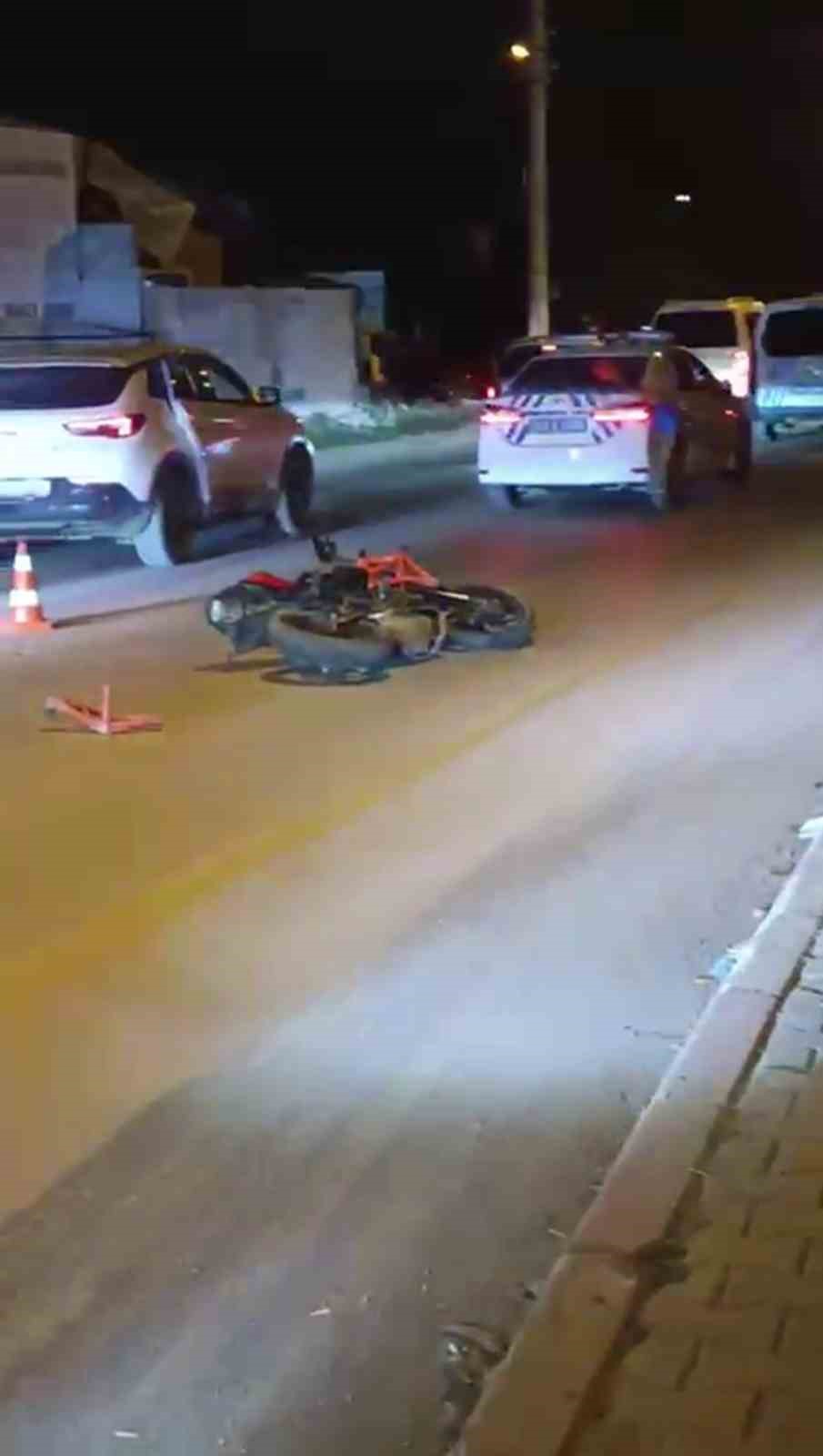 motosiklet kazasinda 20 yasindaki surucu oldu 0 iU1g7pJ7