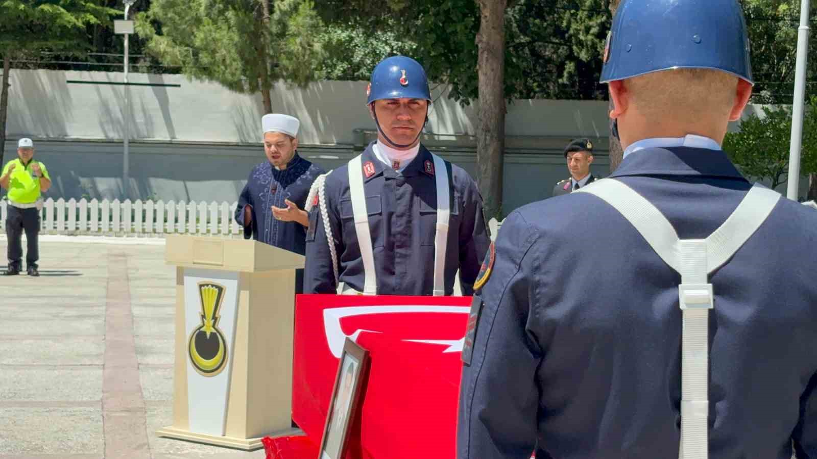 motosiklet kazasinda hayatini kaybeden jandarma personeline son gorev 4 8Nef7rPB