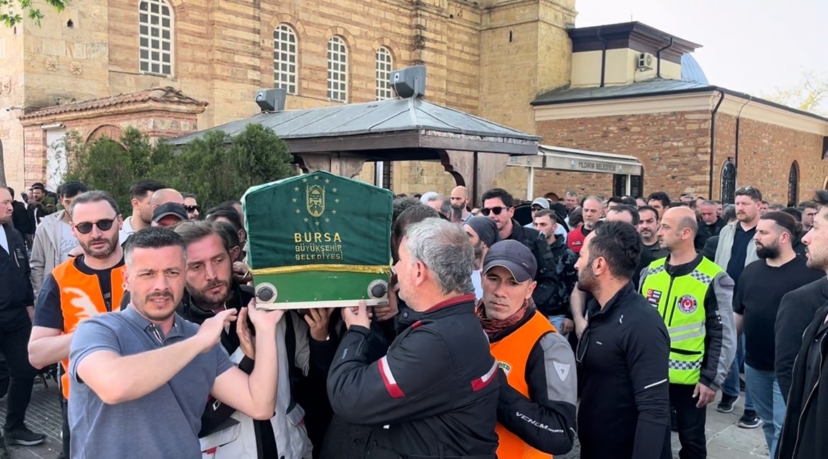 motosiklet kazasinda hayatini kaybeden sanatci son yolculuguna ugurlandi 2 4OWJFeUL