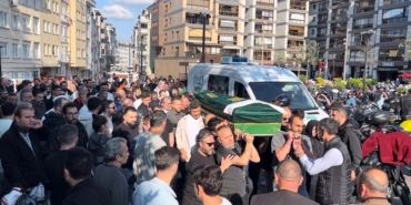 motosiklet-kazasinda-hayatini-kaybeden-sanatci-son-yolculuguna-ugurlandi-Ev7wIfLI.jpg