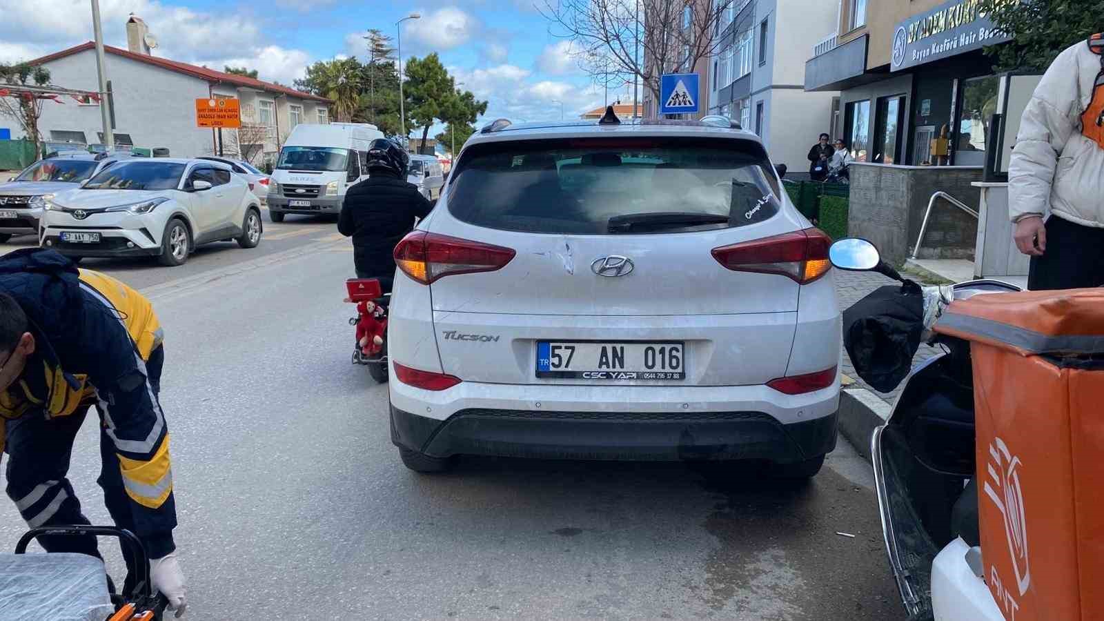 motosiklet otomobile arkadan carpti 1 yarali 0 PrbrdHVG