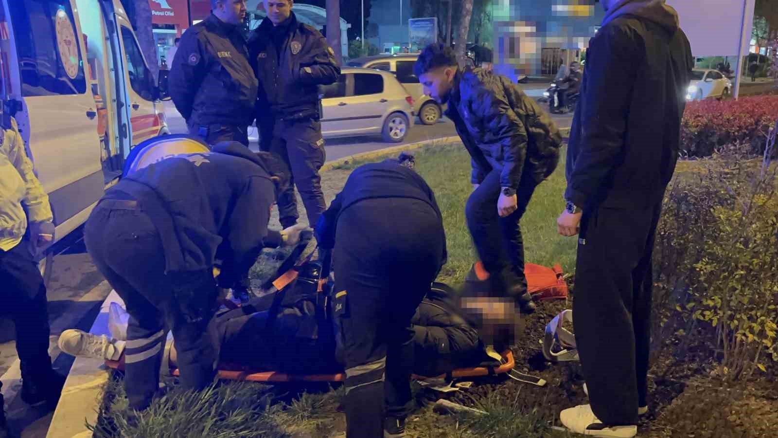 motosiklet otomobile ok gibi saplandi kaza ani kamerada 3 7ypyQrIj