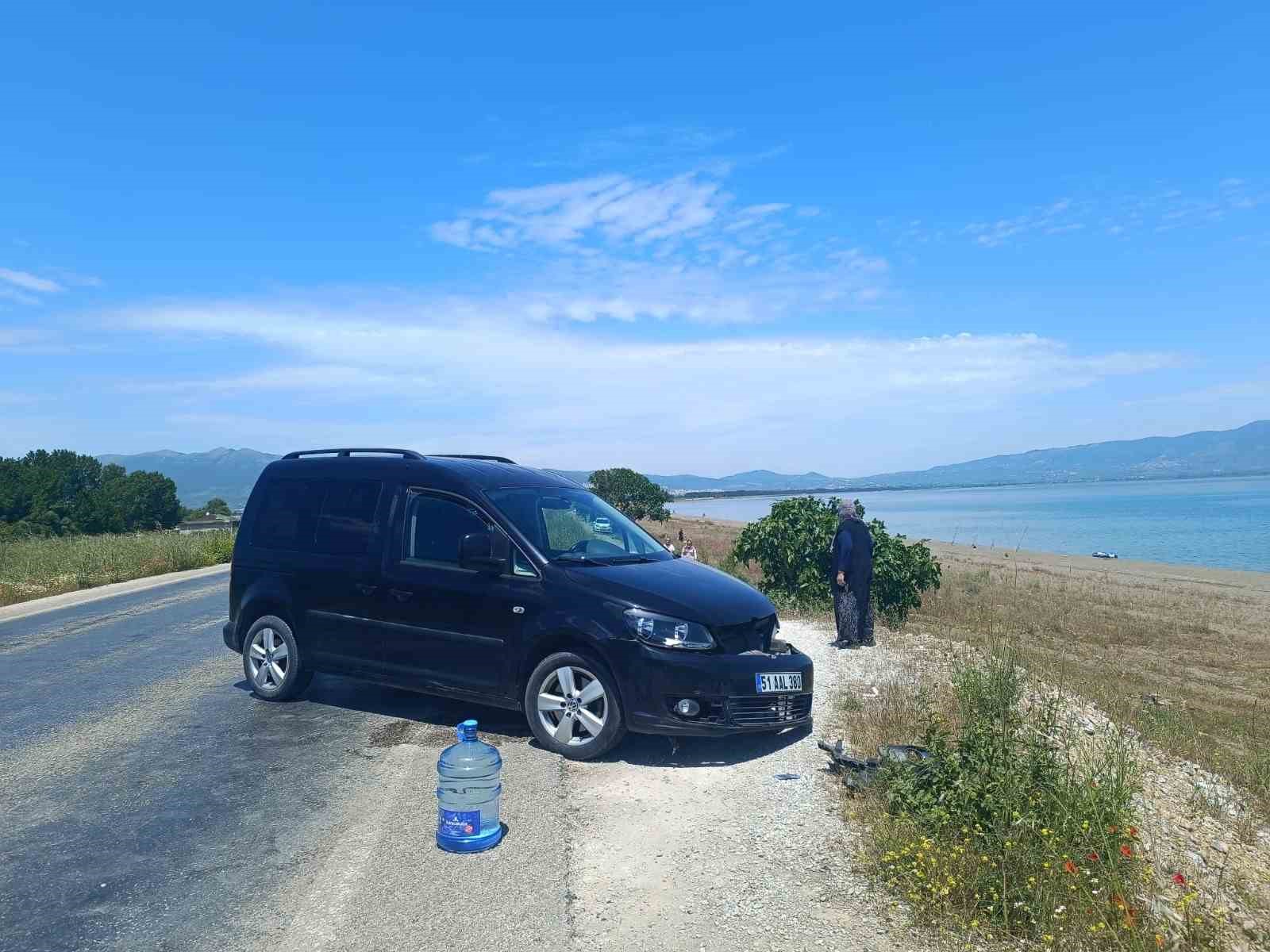 motosiklet otomobille carpisti surucu agir yarali 1 kKerHeiq