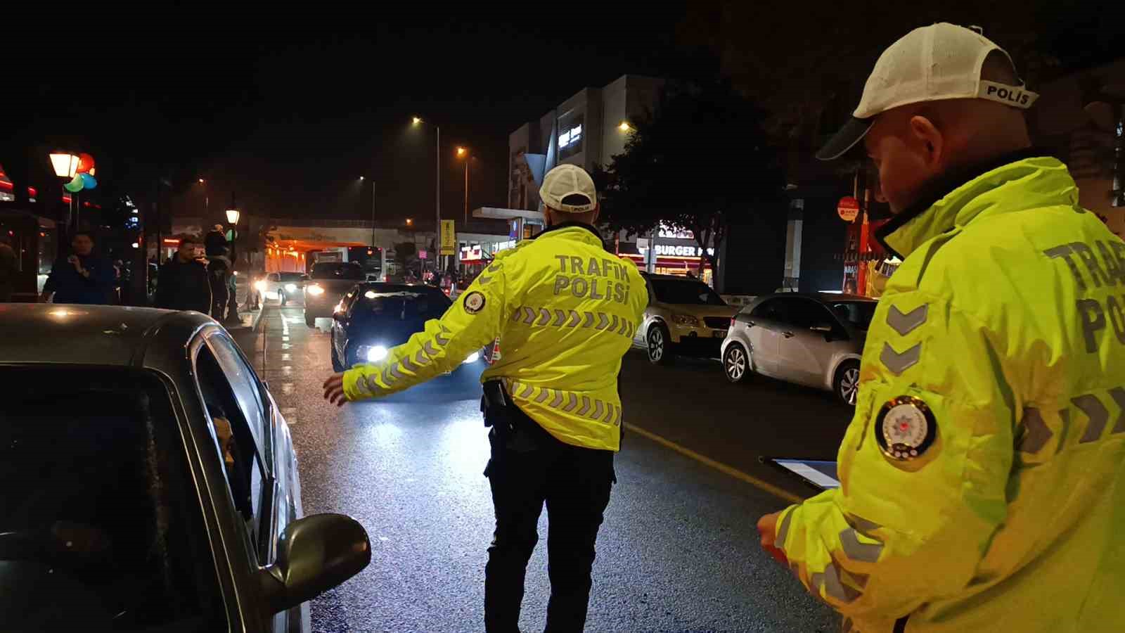 Motosiklet sürücülerine eldiven zorunluluğu: Tekirdağ’da denetimler başladı 9 motosiklet suruculerine eldiven zorunlulugu tekirdagda denetimler basladi 5 dMJE6LEi
