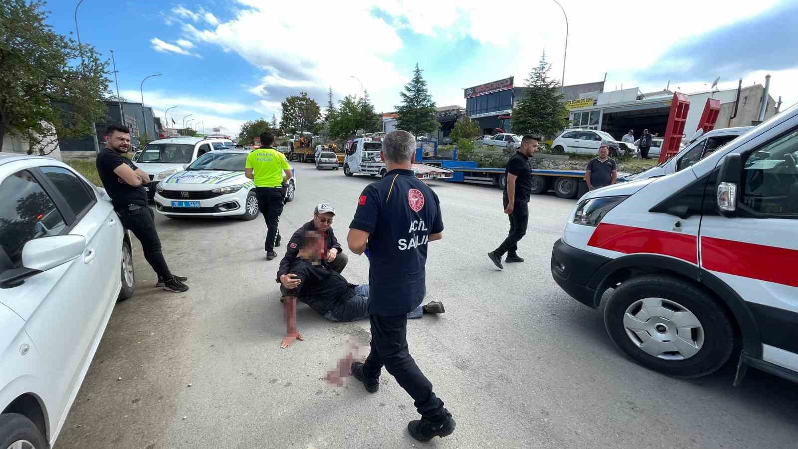 motosiklet surucusunun yaralandigi kaza kameraya yansidi 1 5uWzPeun