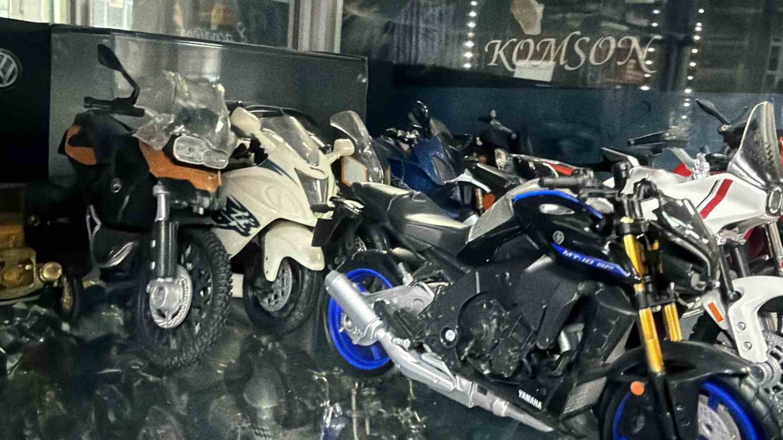 motosiklet tutkusunu koleksiyona cevirdi 3 rIwqSUKq