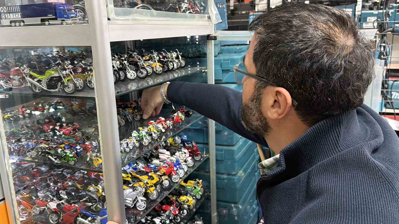 motosiklet tutkusunu koleksiyona cevirdi 4 I1ezjQLk