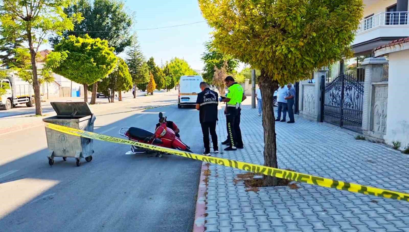 motosiklet uzerinde kalp krizi geciren adam hayatini kaybetti 0 feMk1lFY