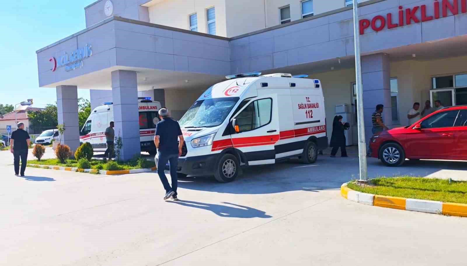 motosiklet uzerinde kalp krizi geciren adam hayatini kaybetti 1 liYEtE7U