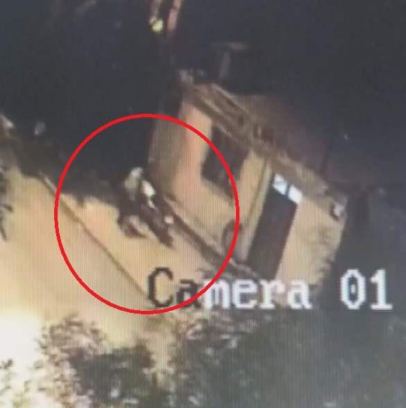 motosikleti rahat tavirlarla calan hirsizin o anlari kamerada 4 R1q2C2Bf