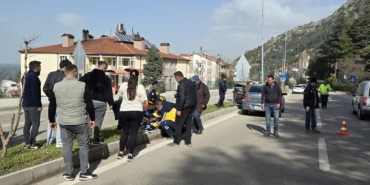 motosikletin-kontrolunu-kaybeden-surucu-agir-yaralandi-KJnvvCPf.jpg