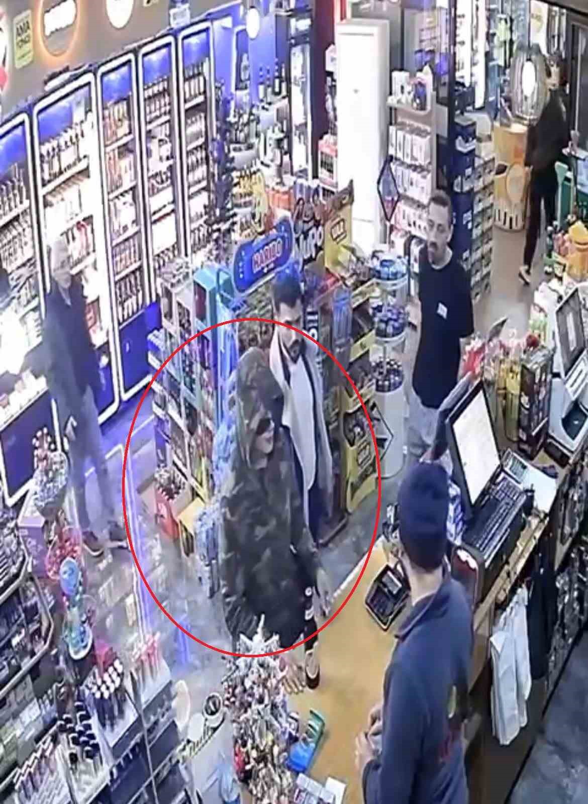 motosikletiyle kaldirima daldi tekel bayisinden icki alip kadinlara boyle satasti 4 HUblqJJF