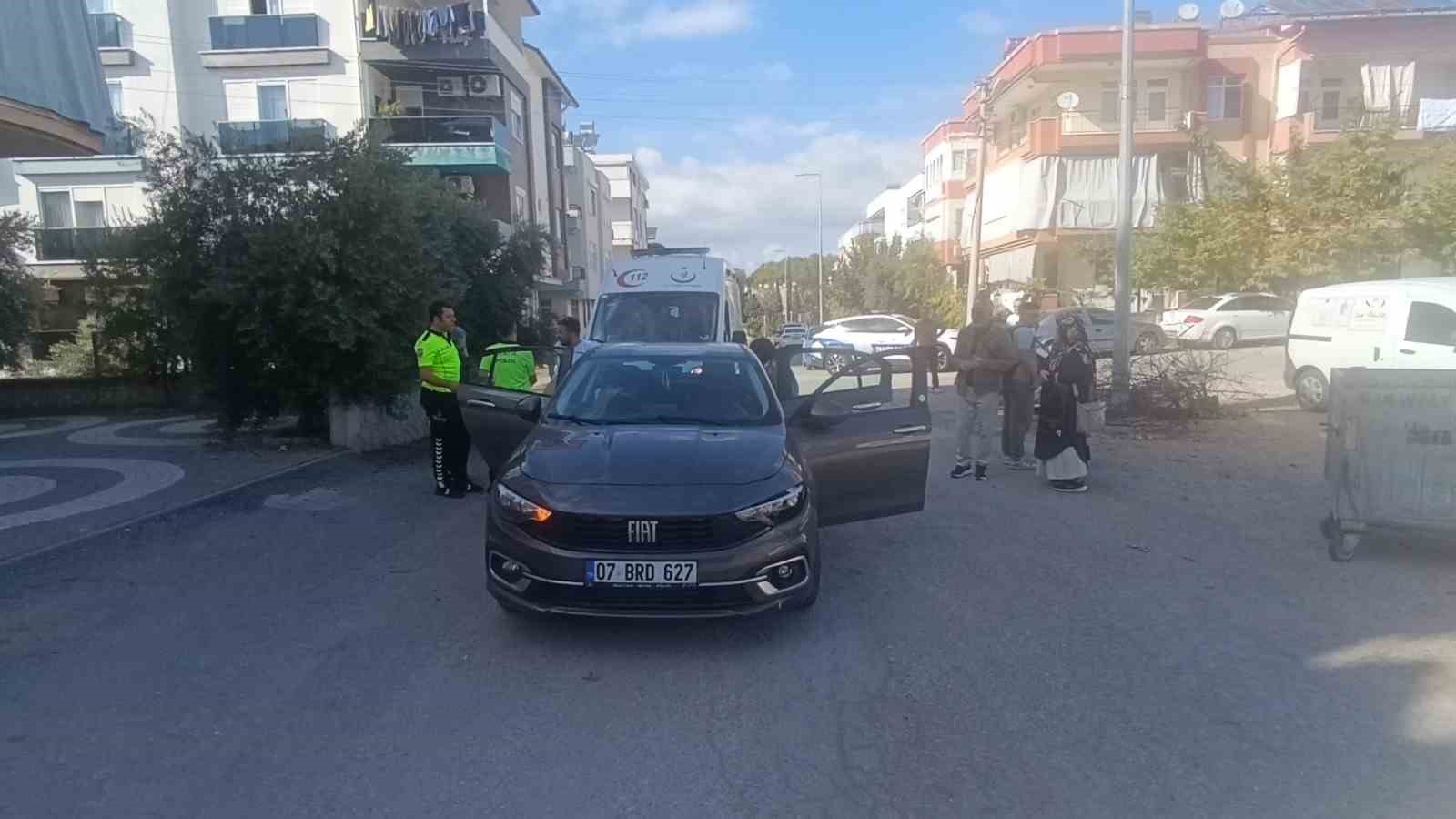 Motosikletle çarpışan otomobilin kadın sürücüsü, alkolmetreyi üflerken gözyaşlarını tutamadı 6 motosikletle carpisan otomobilin kadin surucusu alkolmetreyi uflerken gozyaslarini tutamadi 2 BVFME4dF