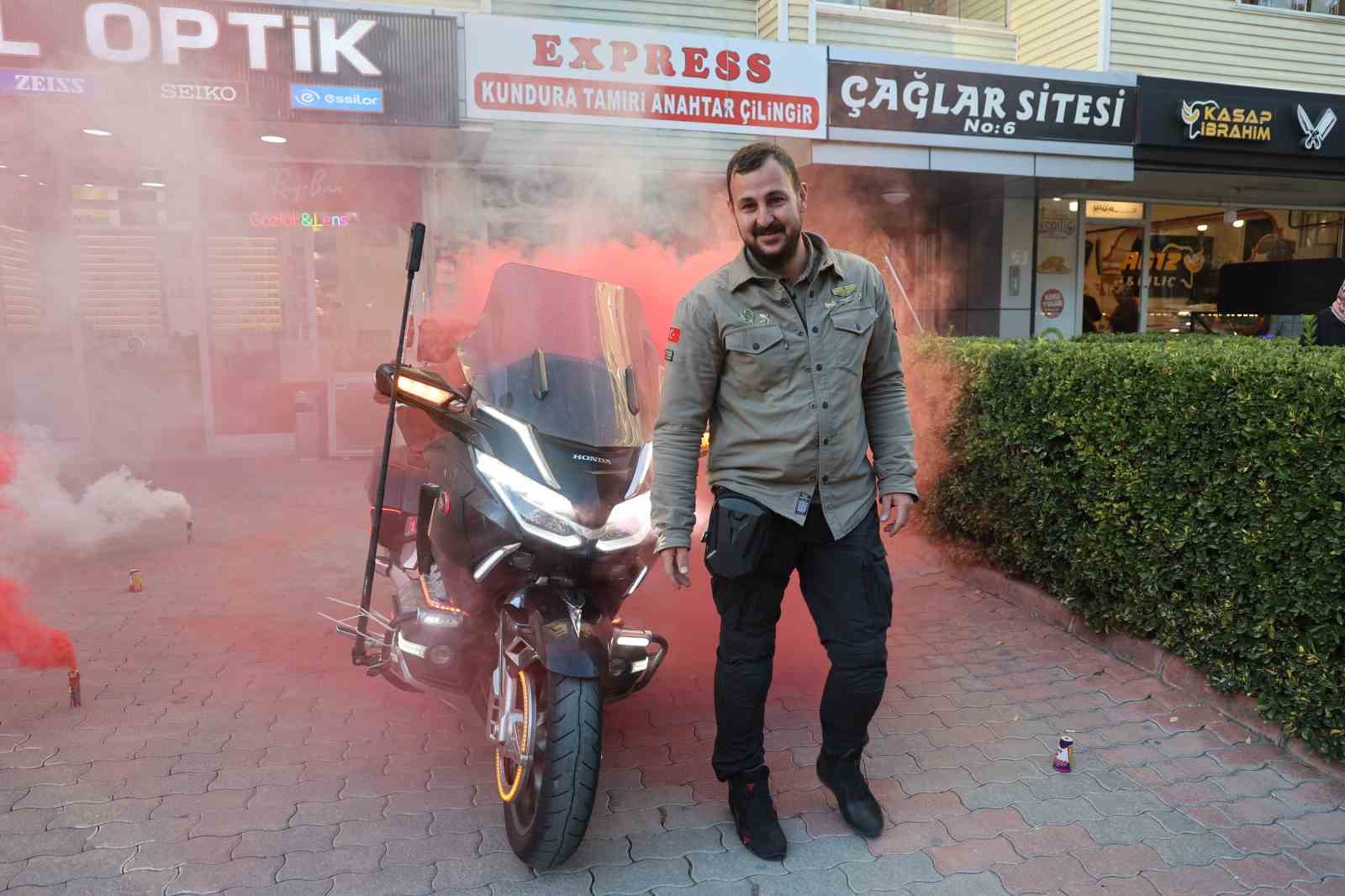 motosikletle umre yolculugunu tam 15 bin kilometreyle tamamladi 4 ULBguGj3