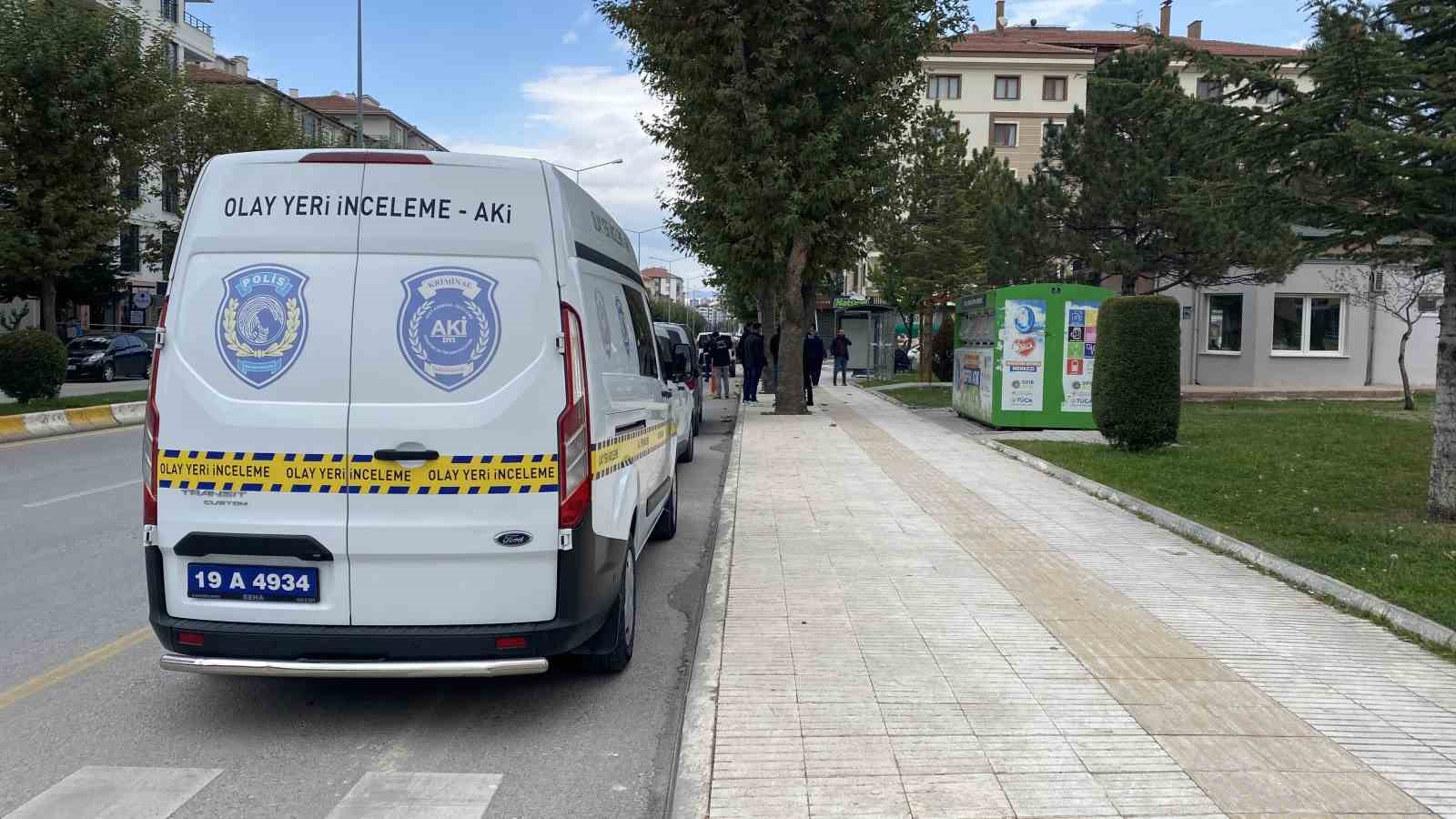 motosikletli saldirgan muhtarliga kursun yagdirdi 3 3VkiOw4A
