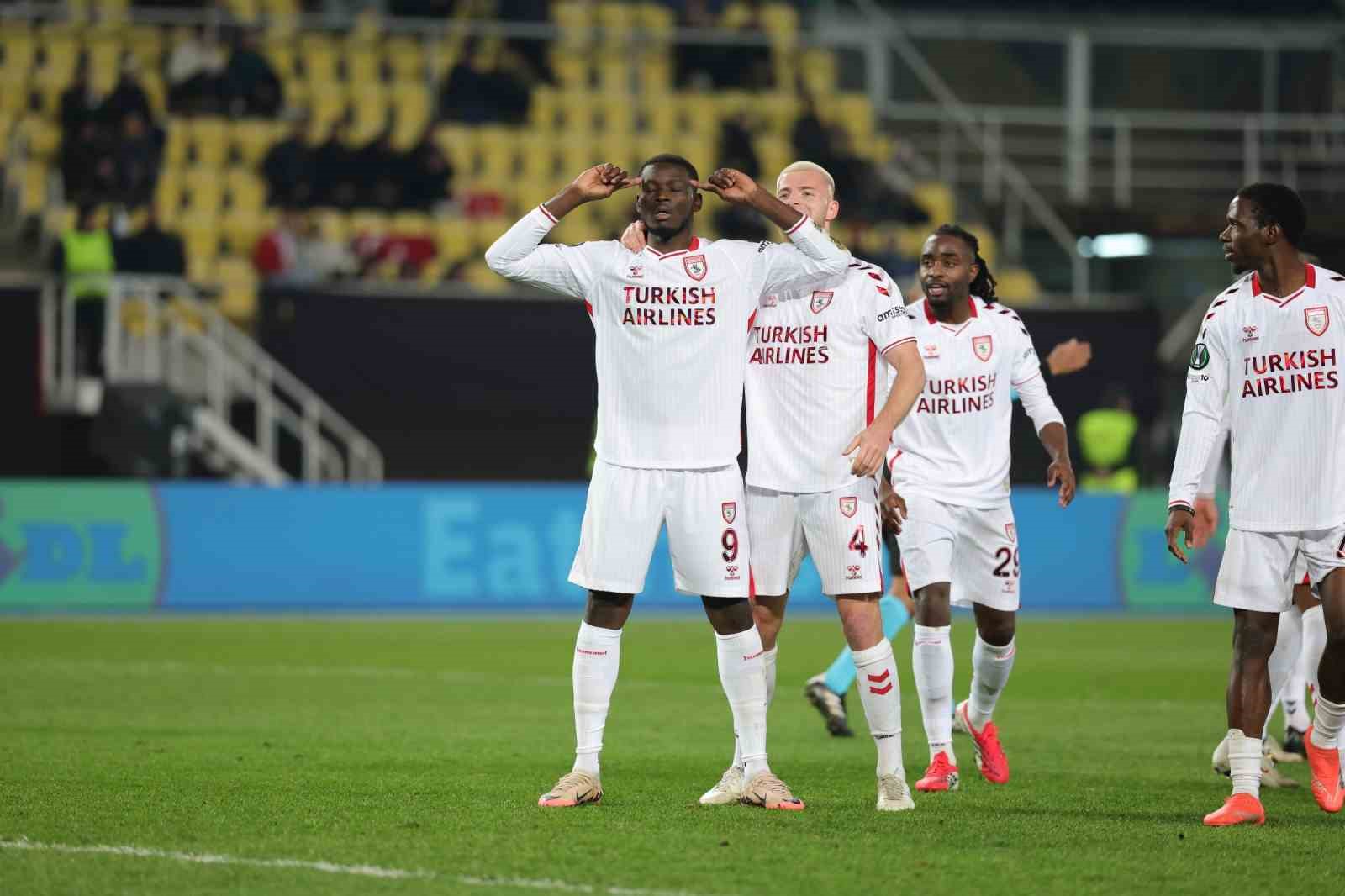 mouandilmadji avrupada gol kralligina gidiyor 2 Qunyh3NS