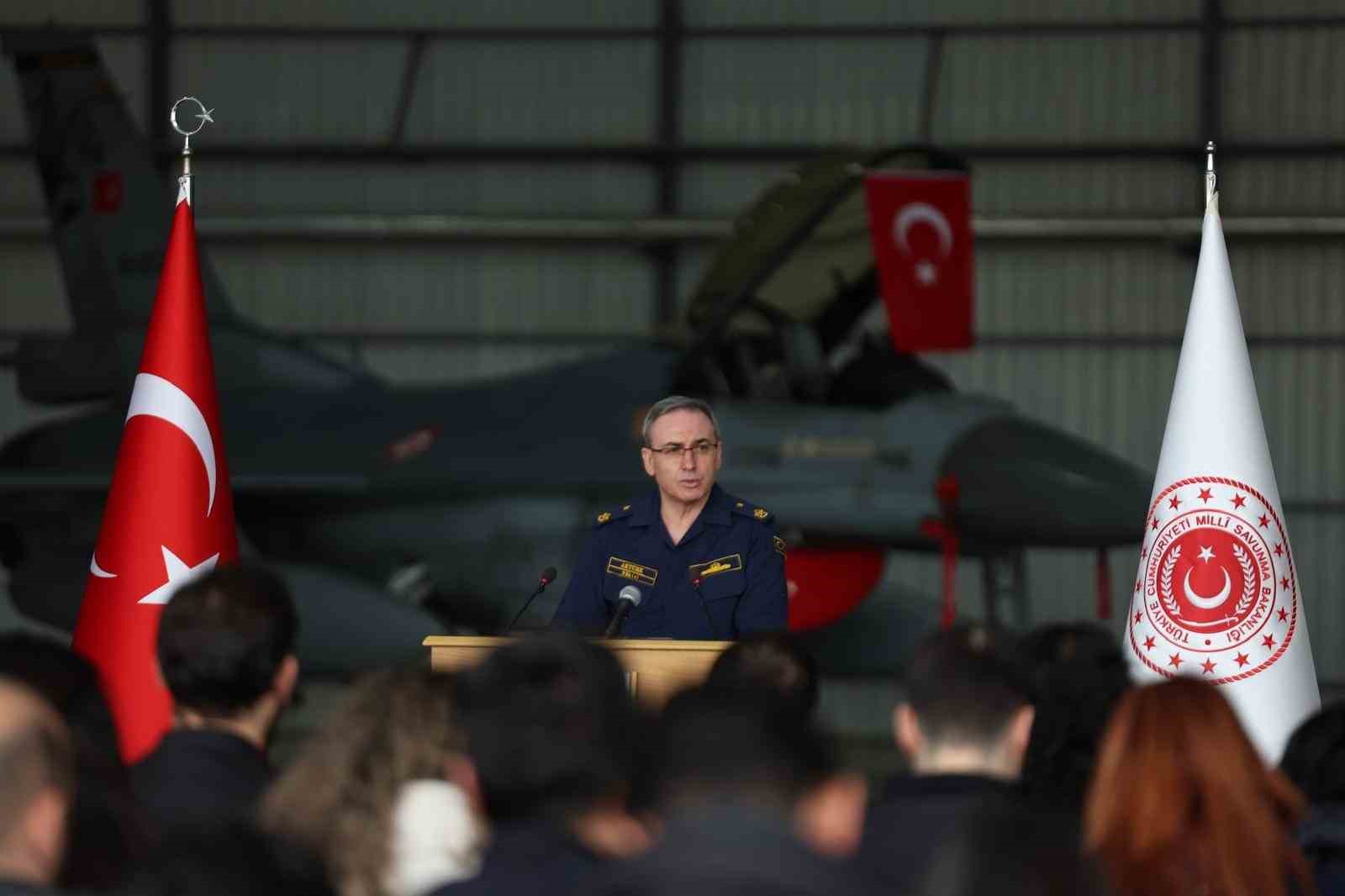 MSB Sözcüsü Tuğamiral Aktürk: "Ramstein/Almanya’dan görevlendirilen bir PATRIOT sistemi daha Adana’da konuşlandırılmaktadır" 5 msb sozcusu tugamiral akturk ramsteinalmanyadan gorevlendirilen bir patriot sistemi daha adanada konuslandirilmaktadir 1 UgGYNYT7