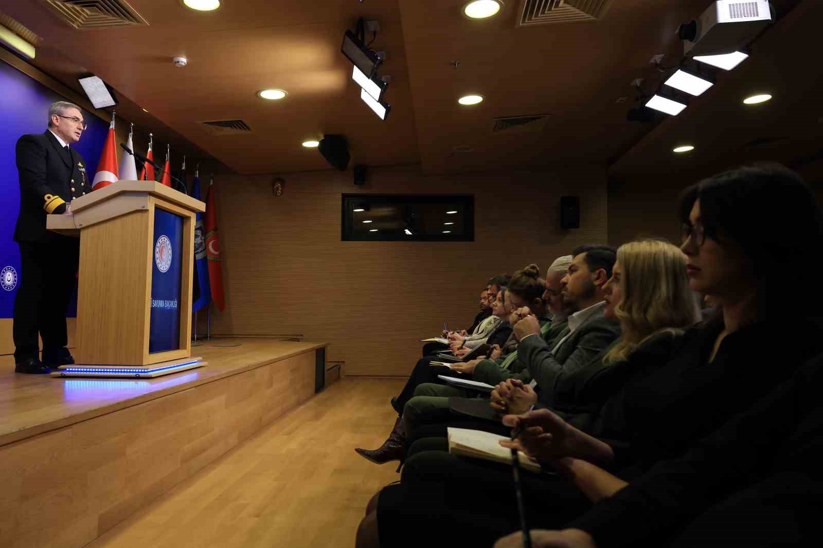 MSB: "Suriye’nin yardım talep etmesi hâlinde Türkiye gerekli desteği sağlayacaktır" 6 msb suriyenin yardim talep etmesi h linde turkiye gerekli destegi saglayacaktir 2 tbOumqwb