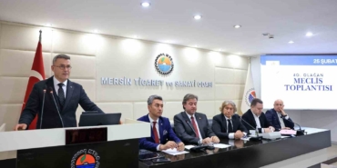 mtso-baskani-cakir-bu-gomlek-bize-dar-geliyor-VL5mU7iH.jpg