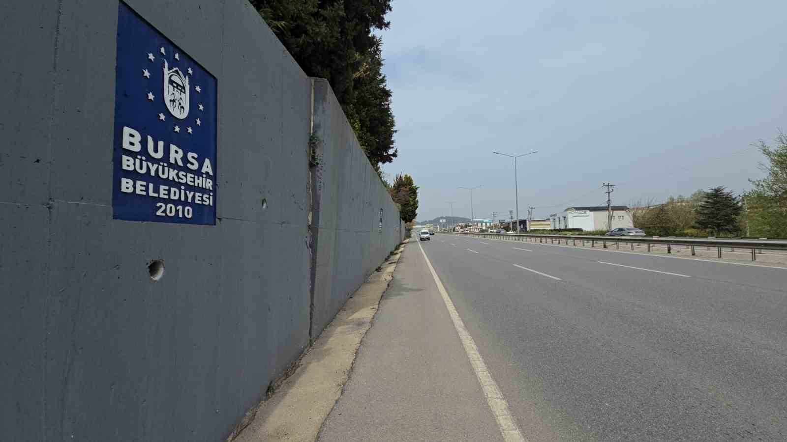 mudanya bursa karayolunda tehlike canlari 0 pvi2WIEW