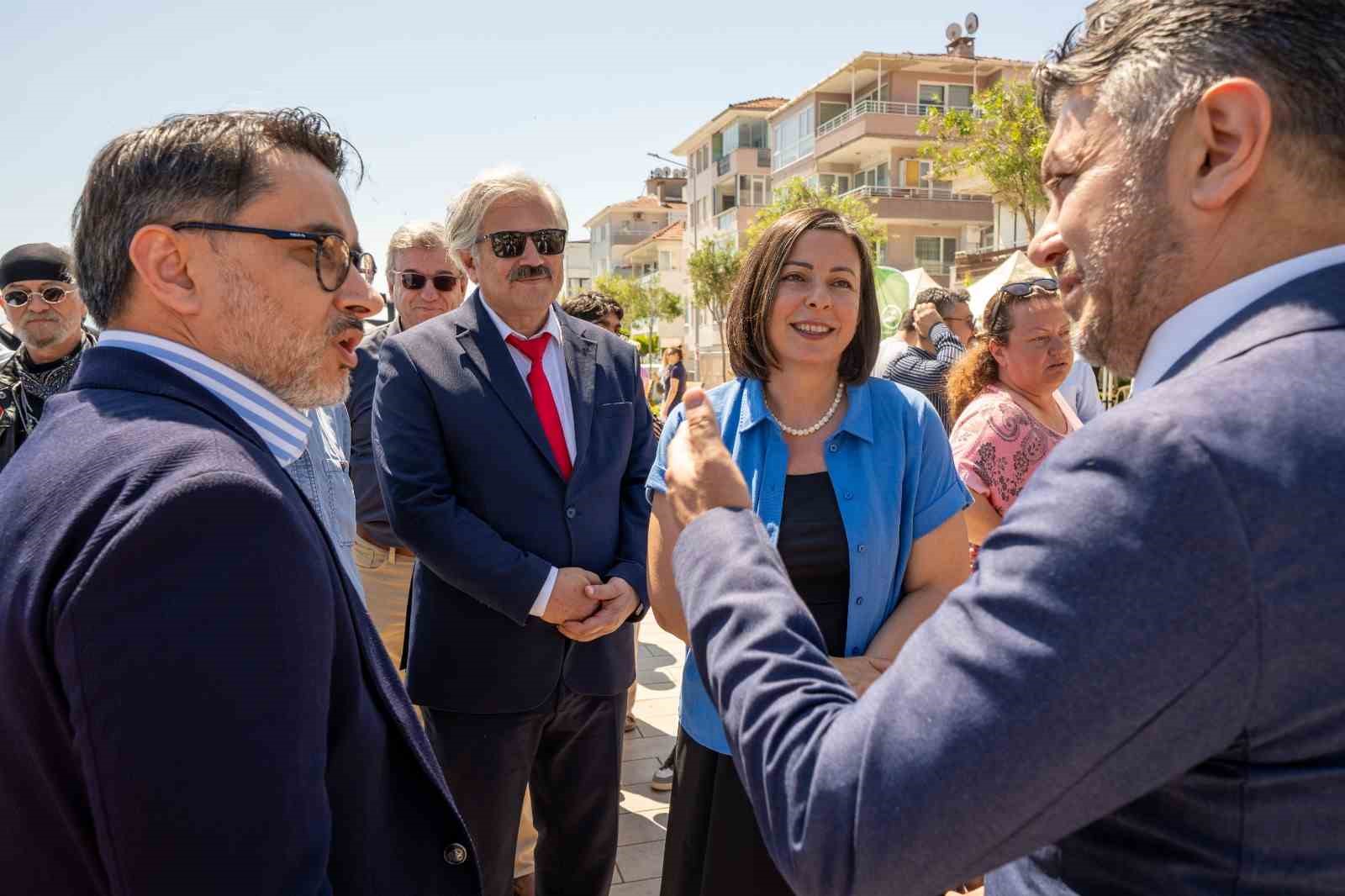 Mudanya Sahili ’Seramik dayanışma panosu’ ile renklendi 6 mudanya sahili seramik dayanisma panosu ile renklendi 2 gB6hypPD