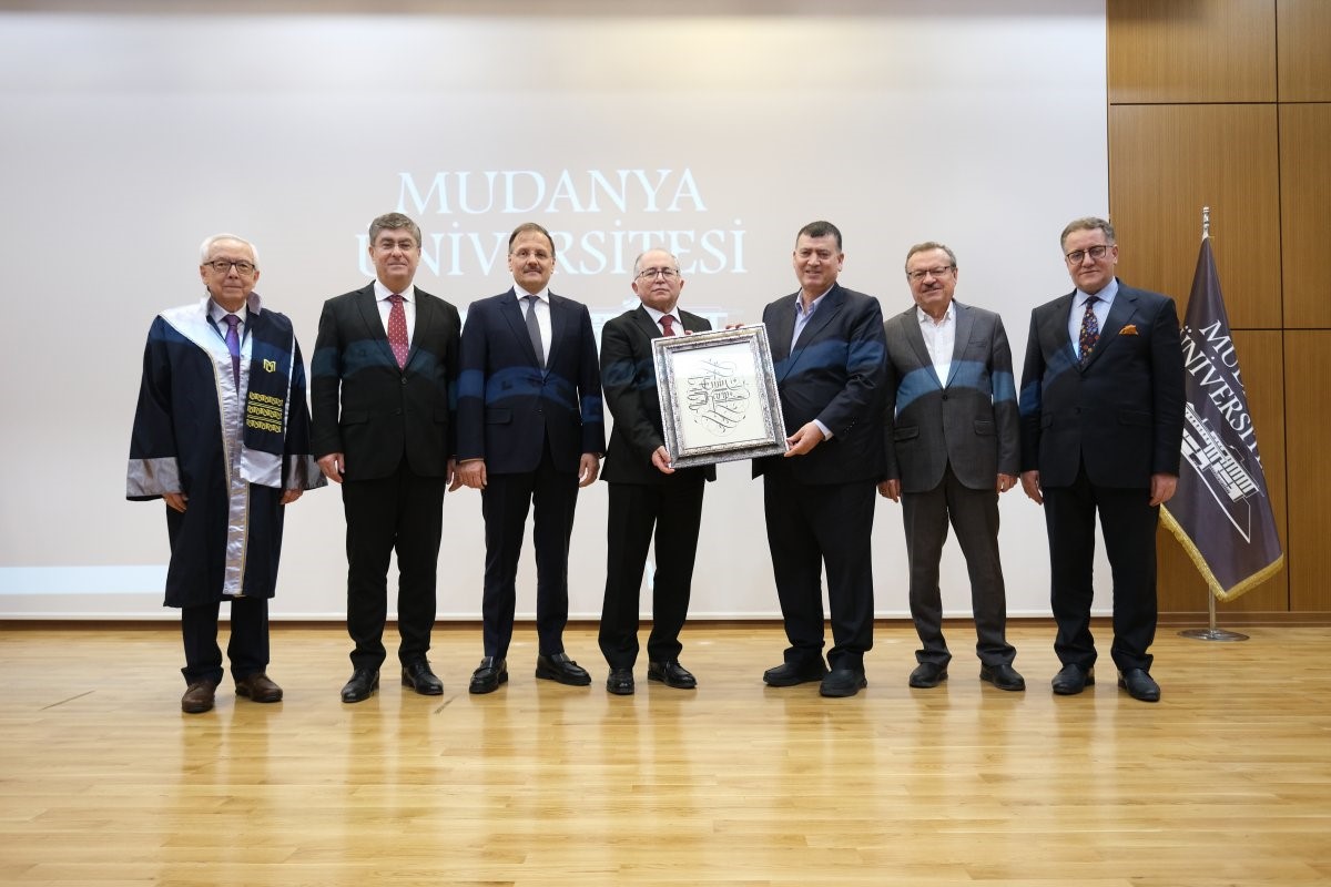 mudanya universitesinde yeni rektor prof dr ahmet kesik oldu 0 5N7Z4G6i